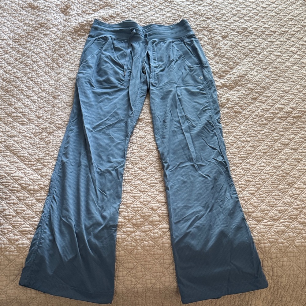 lululemon athletica Blue Dance Studio Pants size 6